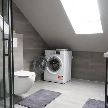 Moderne Handwerker Naehe Cloppenburg Daire Sevelten